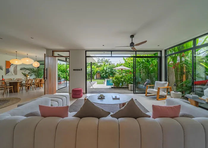 Tara Dharma - Sophisticated 3br Retreat In Tranquil Umalas ヴィラ チャングー