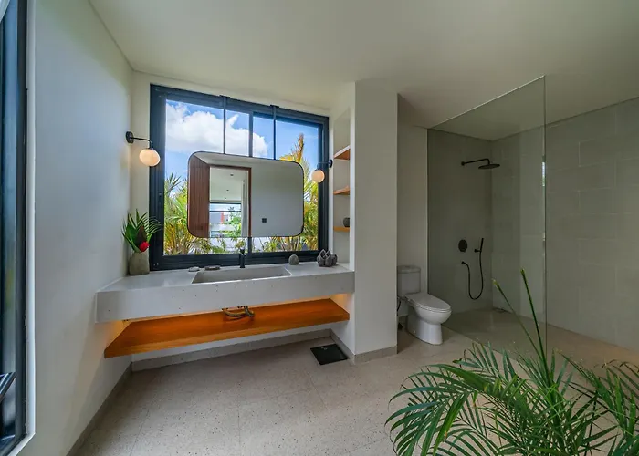 ヴィラ Tara Dharma - Sophisticated 3br Retreat In Tranquil Umalas