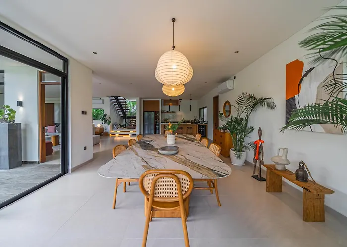 ヴィラ Tara Dharma - Sophisticated 3br Retreat In Tranquil Umalas