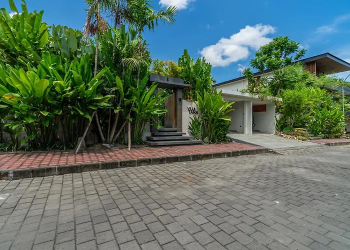 ヴィラ Tara Dharma - Sophisticated 3br Retreat In Tranquil Umalas